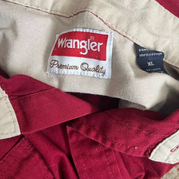 Wrangler premium denim in long sleeve button down size xl - Picture 3 of 3